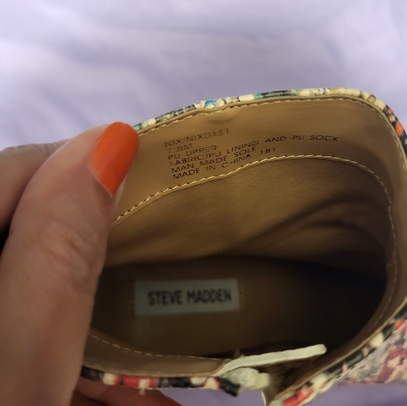 Women's boots - Picture 2 of 4